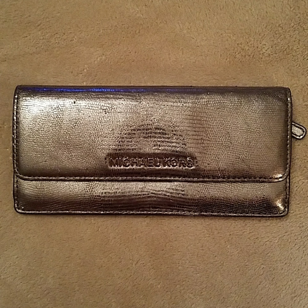 Michael Kors Flat Wallet